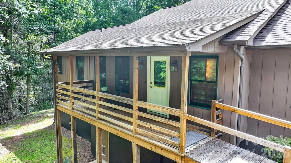 1044 Belvidere Lane Morganton NC 28655