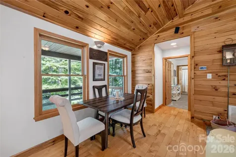 1044 Belvidere Lane Morganton NC 28655