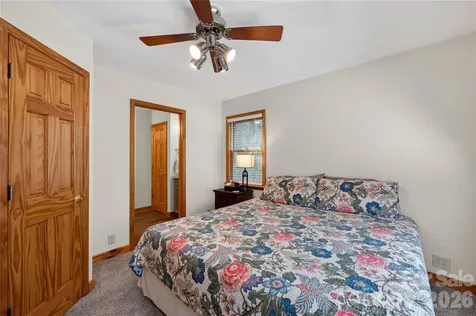 1044 Belvidere Lane Morganton NC 28655