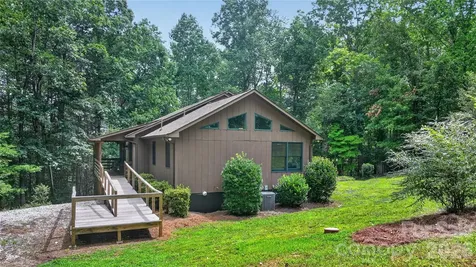 1044 Belvidere Lane Morganton NC 28655