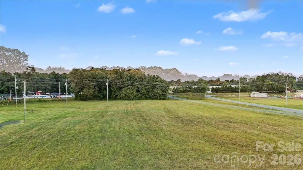 000 Old Mountain Road Statesville NC 28625