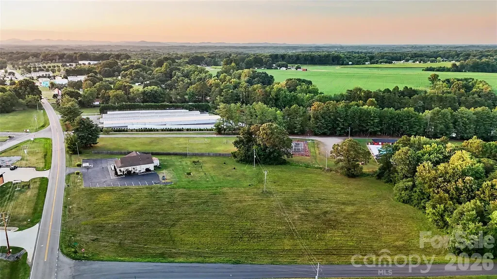 000 Old Mountain Road Statesville NC 28625