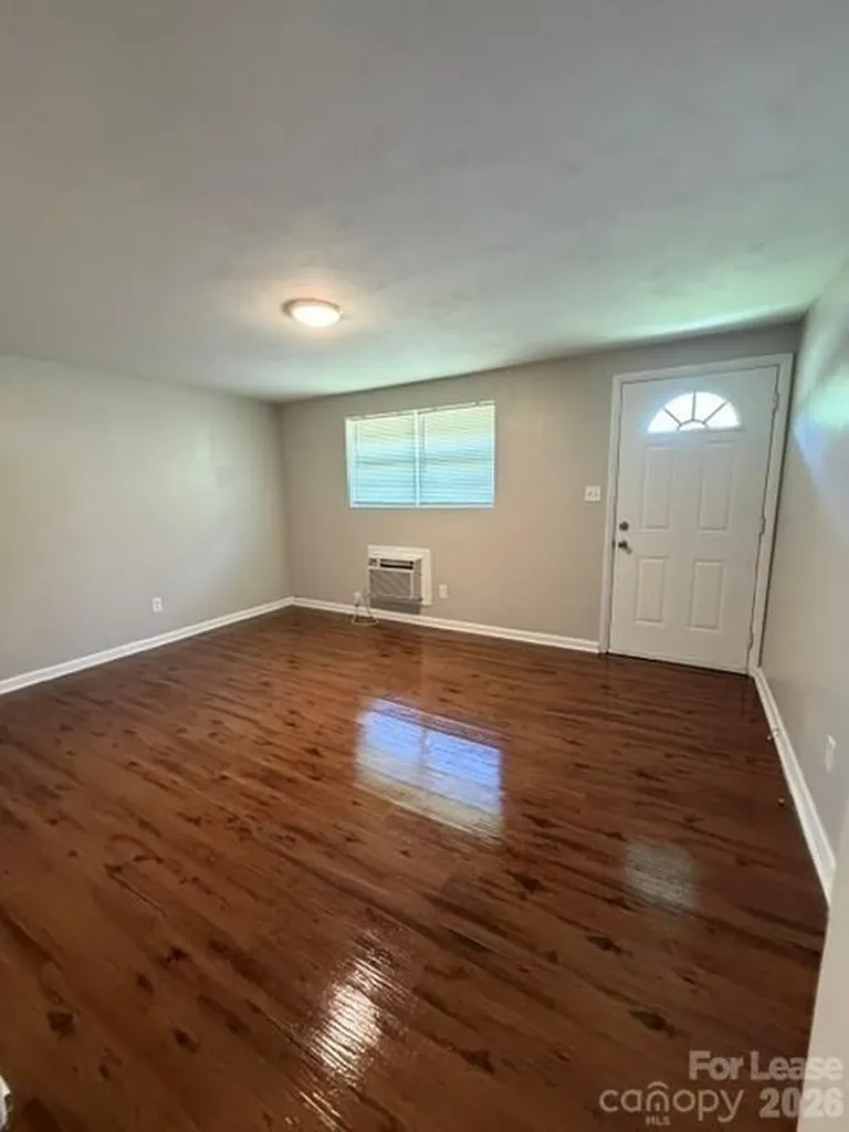 1847 13th Avenue SW Hickory NC 28602