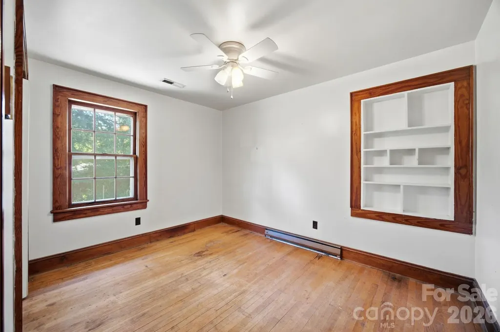 301 Meadow Street Spencer NC 28159