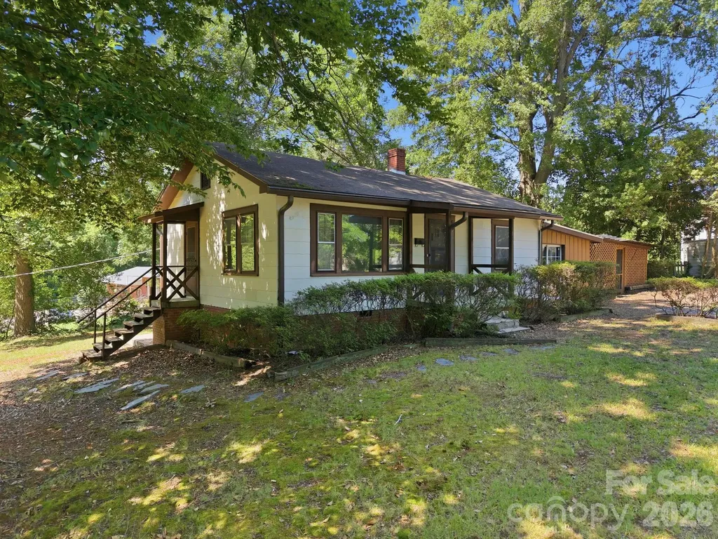 301 Meadow Street Spencer NC 28159