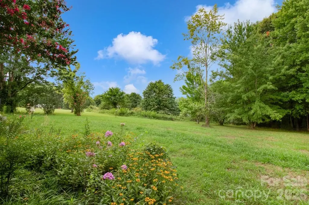 1474 Pea Ridge Road Mill Spring NC 28756