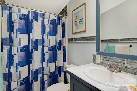 1474 Pea Ridge Road Mill Spring NC 28756