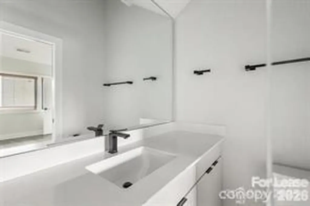1212 Minter Place Charlotte NC 28203