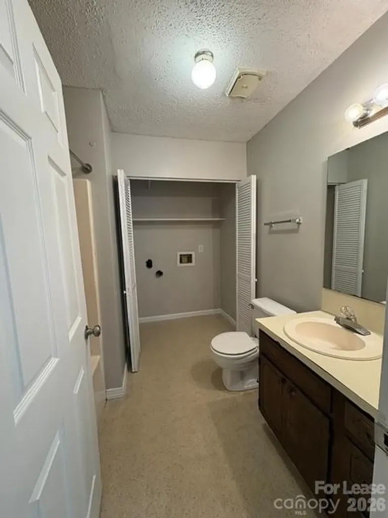 2226 Union Grove Road Lenoir NC 28645