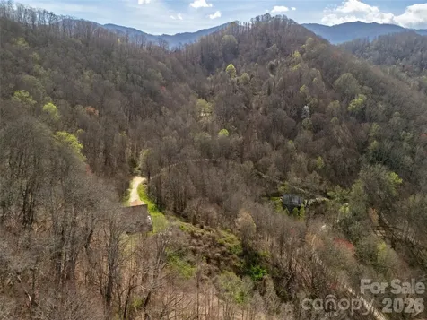 40 Acres Charity Lane Burnsville NC 28714