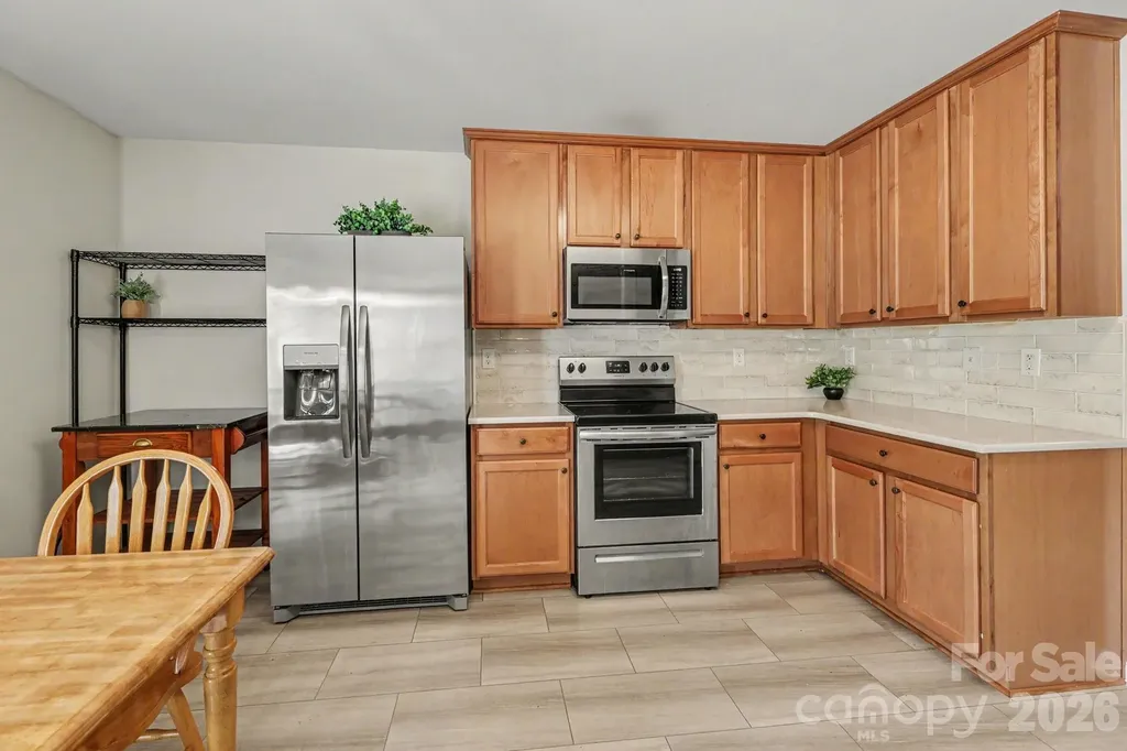 4562 Westhill Place Kernersville NC 27284
