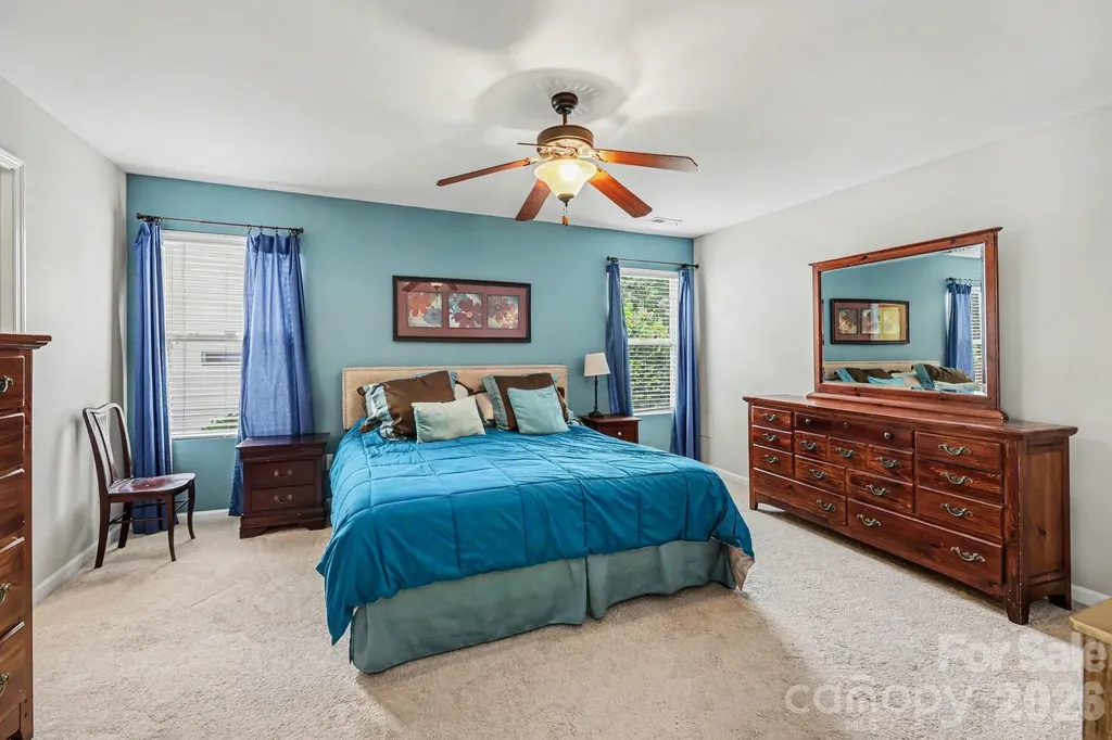 4562 Westhill Place Kernersville NC 27284