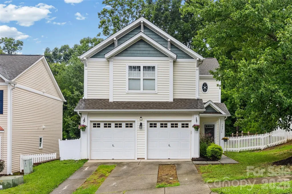 10216 Old Carolina Drive Charlotte NC 28214
