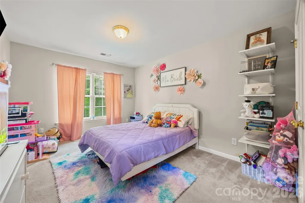 10216 Old Carolina Drive Charlotte NC 28214