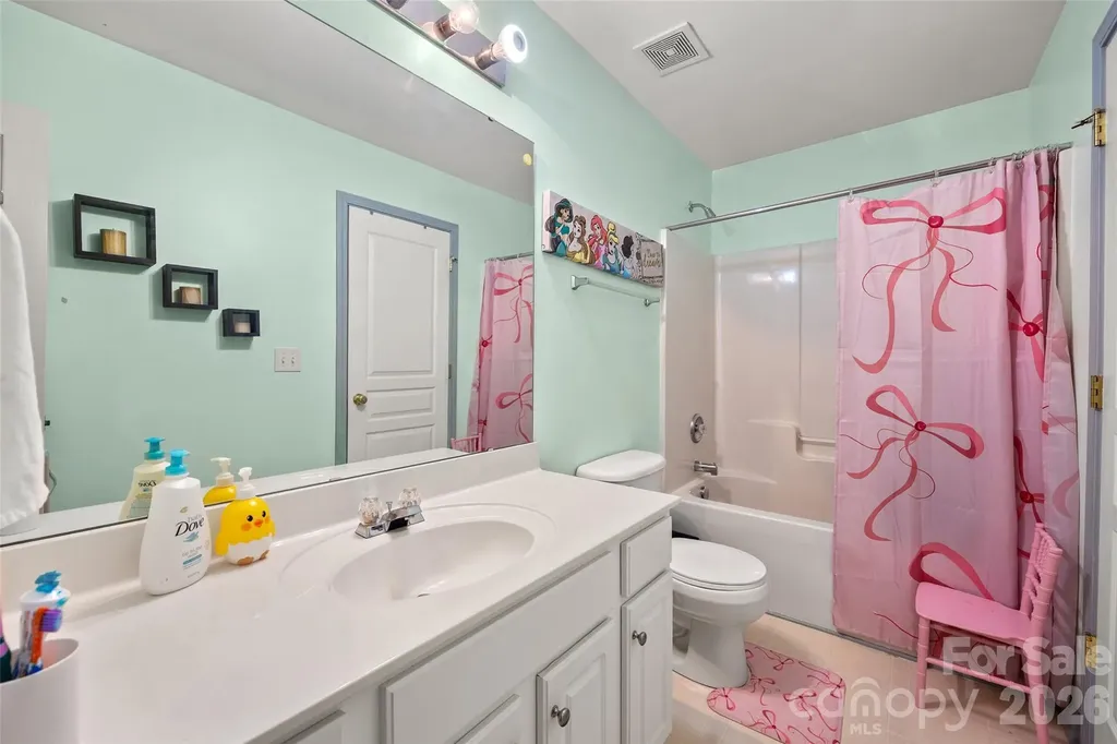10216 Old Carolina Drive Charlotte NC 28214
