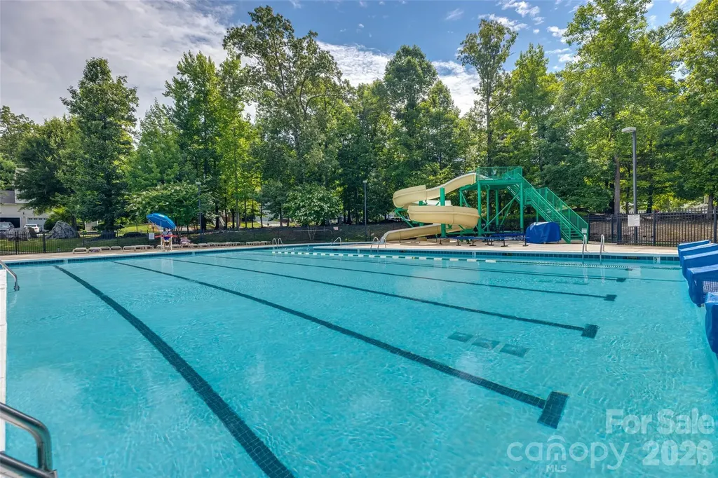 10216 Old Carolina Drive Charlotte NC 28214