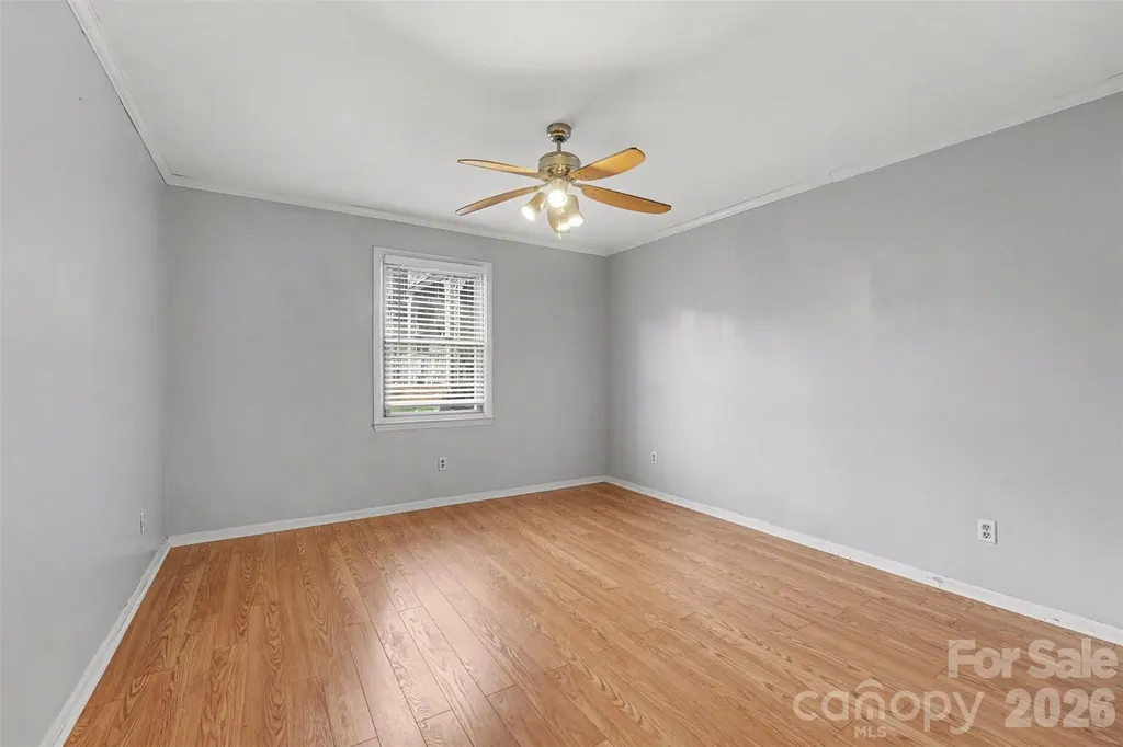 112 Briarcliff Drive Kannapolis NC 28081