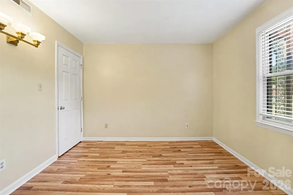 112 Briarcliff Drive Kannapolis NC 28081