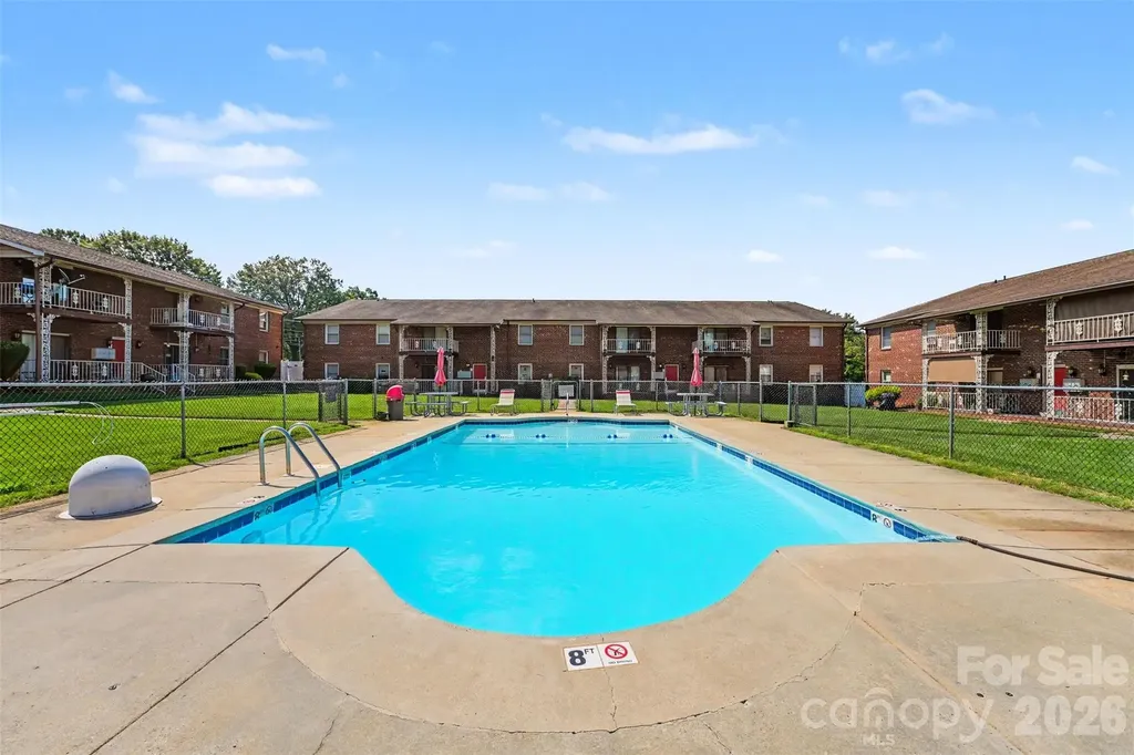 112 Briarcliff Drive Kannapolis NC 28081