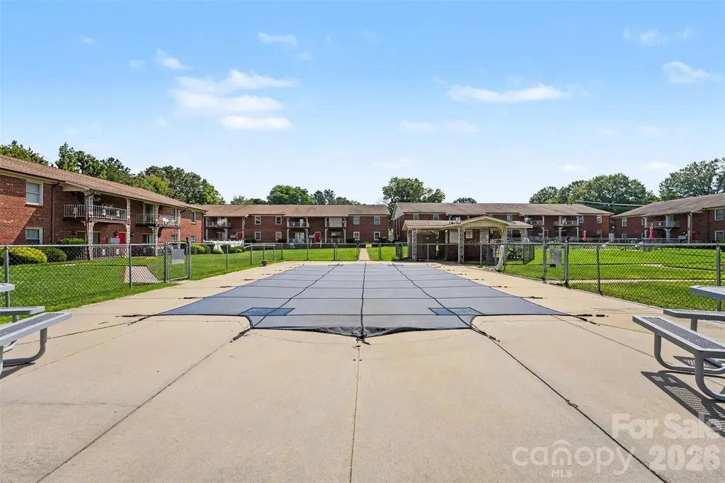 112 Briarcliff Drive Kannapolis NC 28081