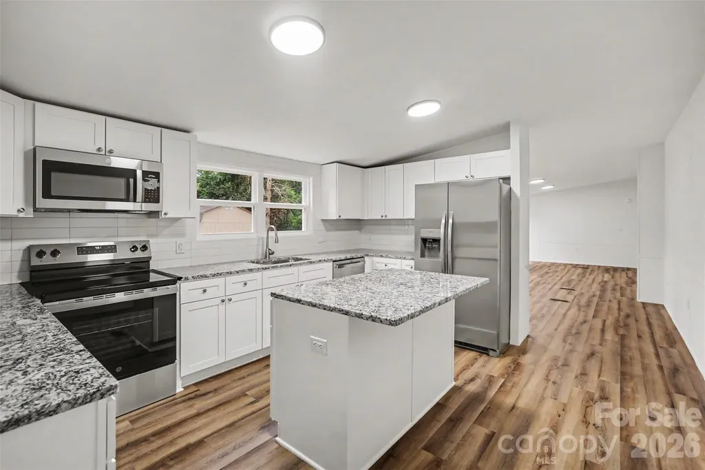 9703 Willilyn Lane Charlotte NC 28214