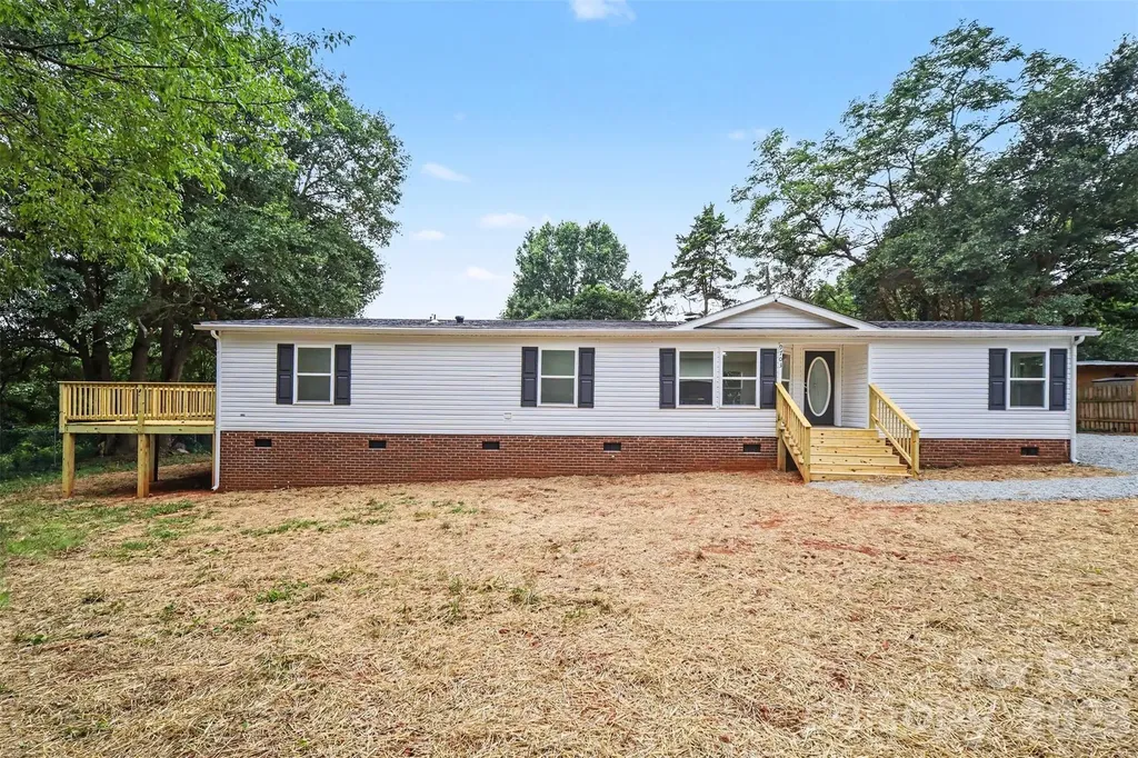 9703 Willilyn Lane Charlotte NC 28214