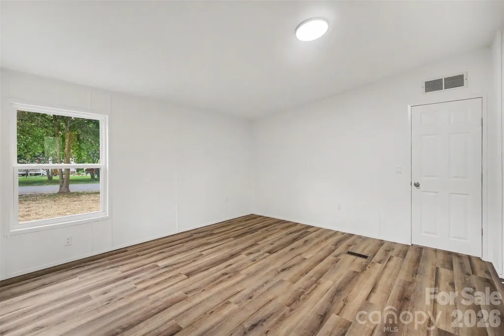 9703 Willilyn Lane Charlotte NC 28214