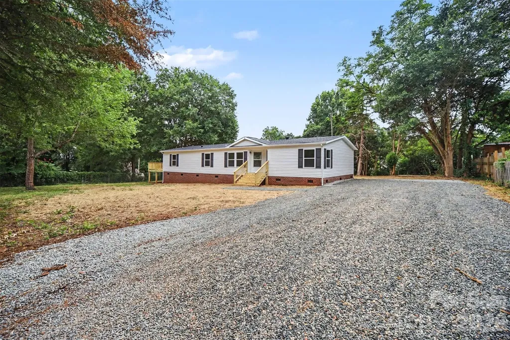 9703 Willilyn Lane Charlotte NC 28214