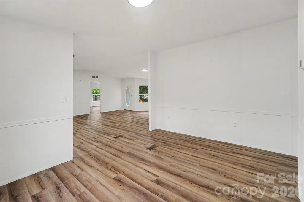 9703 Willilyn Lane Charlotte NC 28214