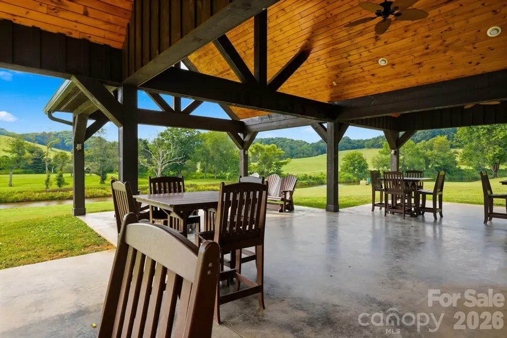 191 Charter Ridge Jefferson NC 28640