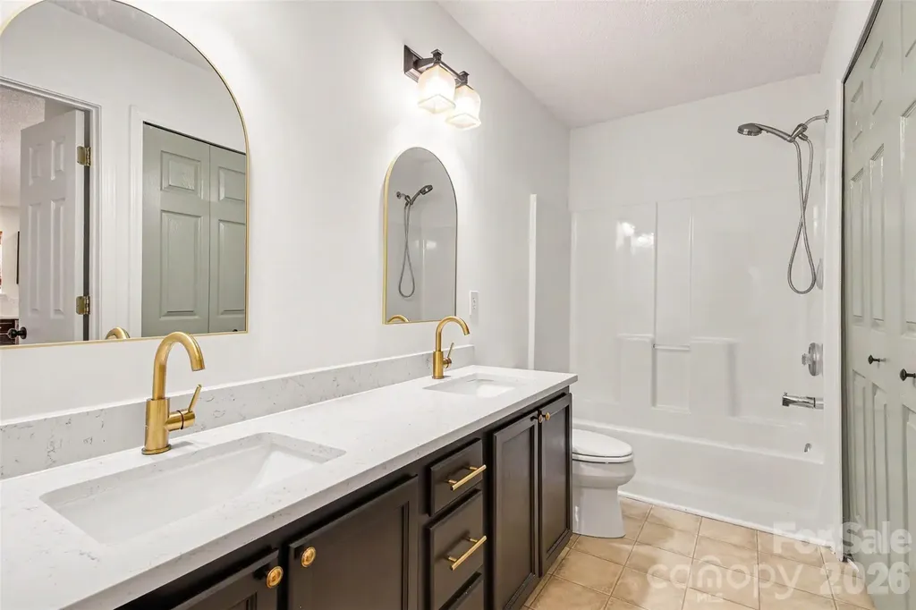 10030 Pergola View Court Charlotte NC 28213