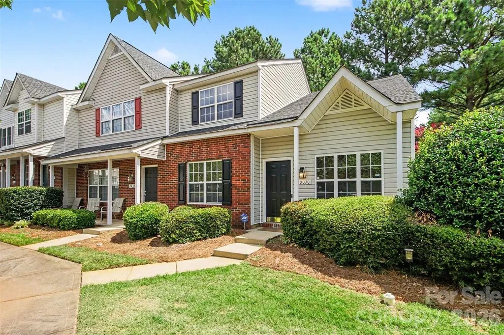 10030 Pergola View Court Charlotte NC 28213