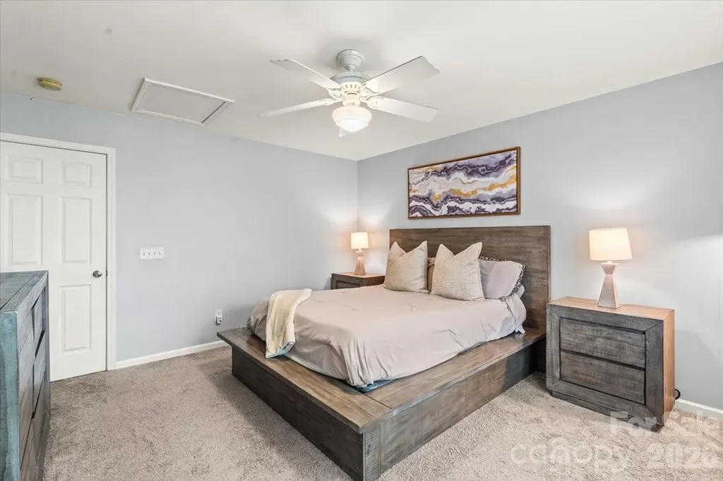 9025 Davis Crossing Court Charlotte NC 28269