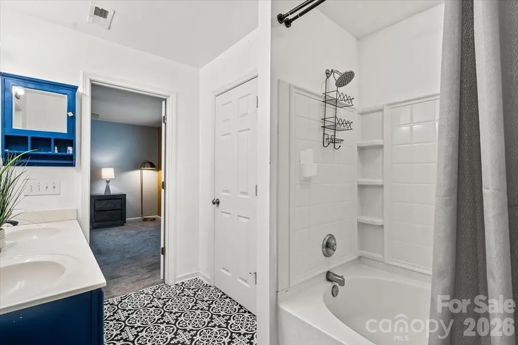 9025 Davis Crossing Court Charlotte NC 28269