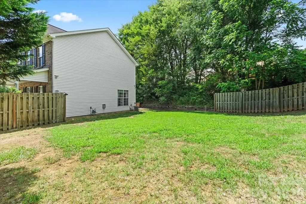 9025 Davis Crossing Court Charlotte NC 28269