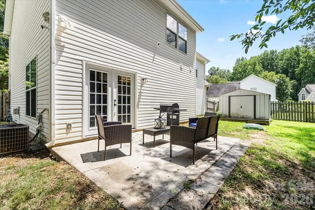 9025 Davis Crossing Court Charlotte NC 28269