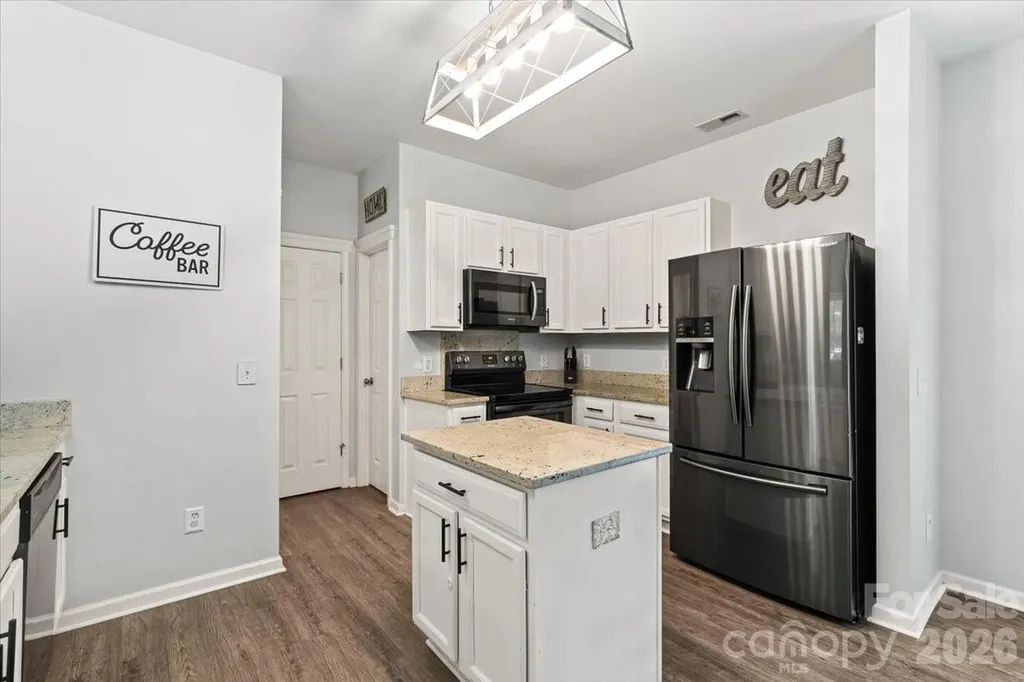 9025 Davis Crossing Court Charlotte NC 28269