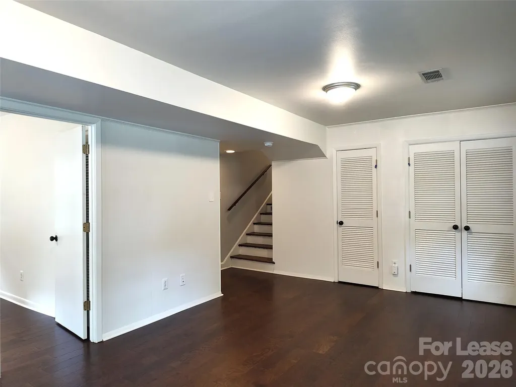 5812 Donegal Drive Charlotte NC 28212