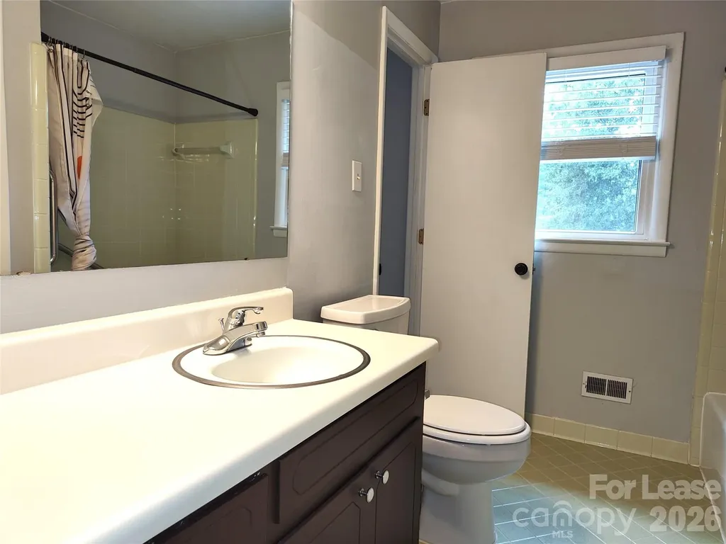 5812 Donegal Drive Charlotte NC 28212