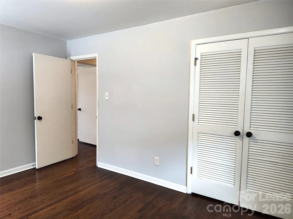 5812 Donegal Drive Charlotte NC 28212