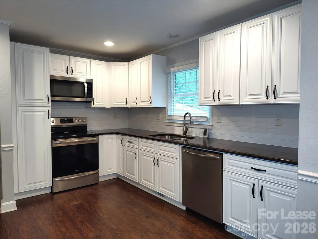 5812 Donegal Drive Charlotte NC 28212