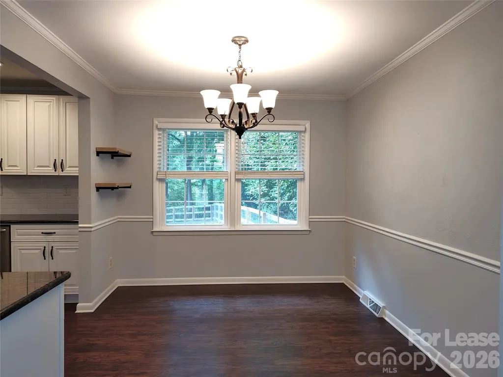 5812 Donegal Drive Charlotte NC 28212
