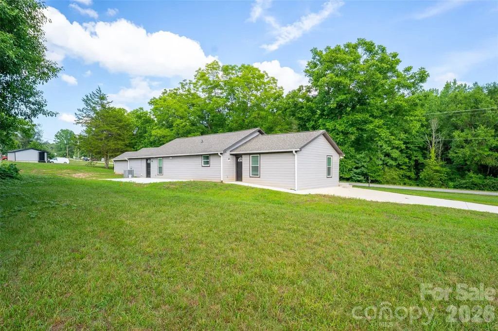 2136 W Nc 150 Highway Lincolnton NC 28092