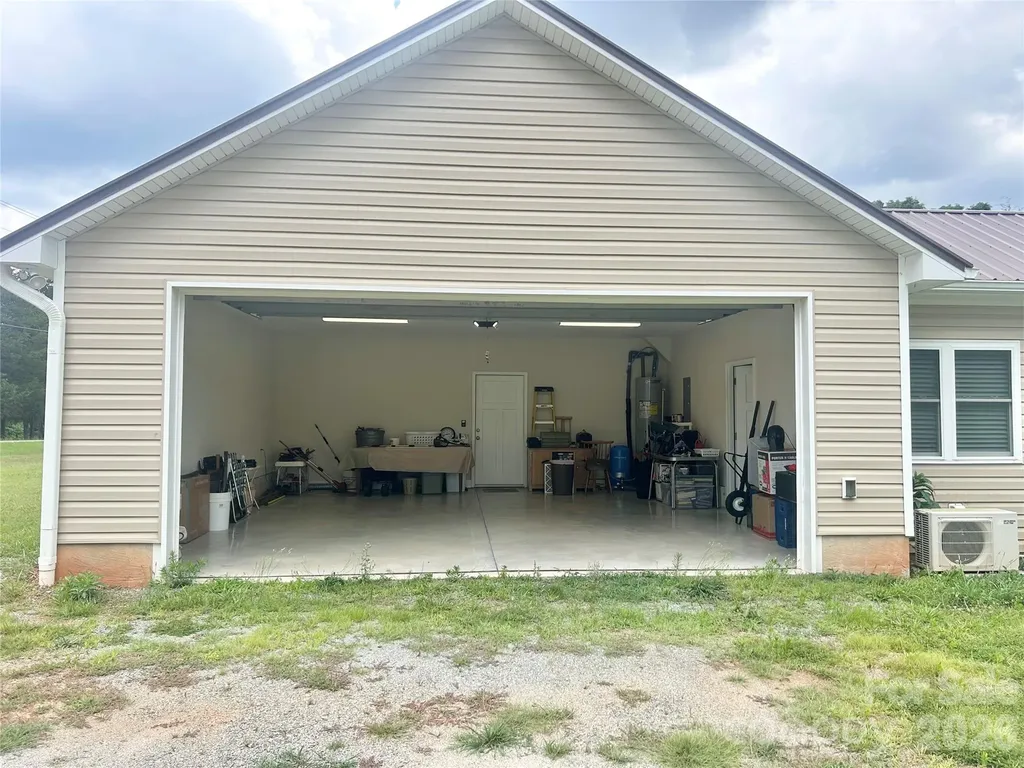837 Upper Spencer Mountain Road Gaston NC 28164