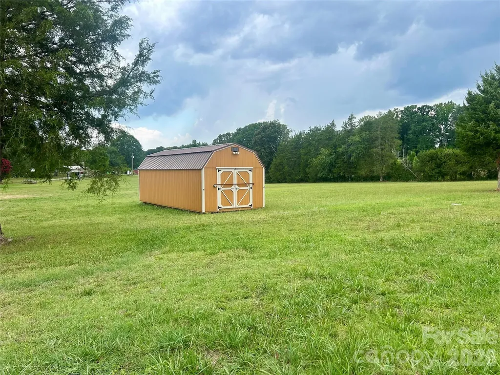 837 Upper Spencer Mountain Road Gaston NC 28164