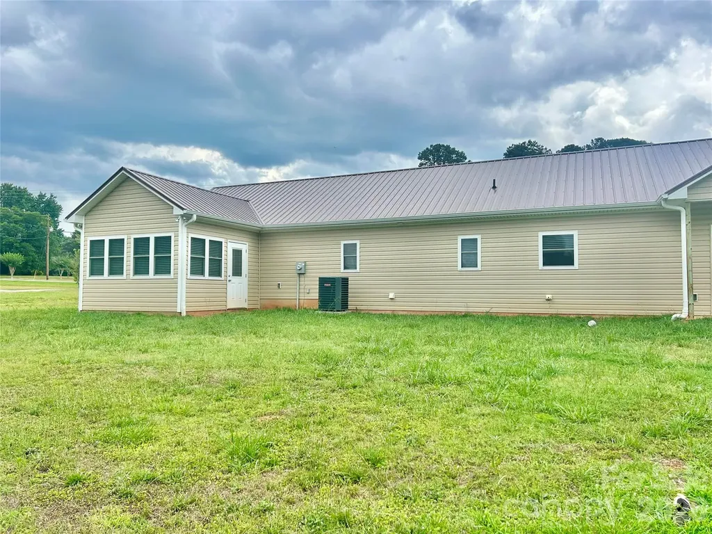 837 Upper Spencer Mountain Road Gaston NC 28164