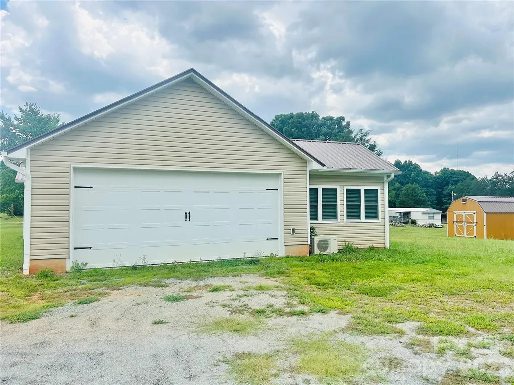 837 Upper Spencer Mountain Road Gaston NC 28164