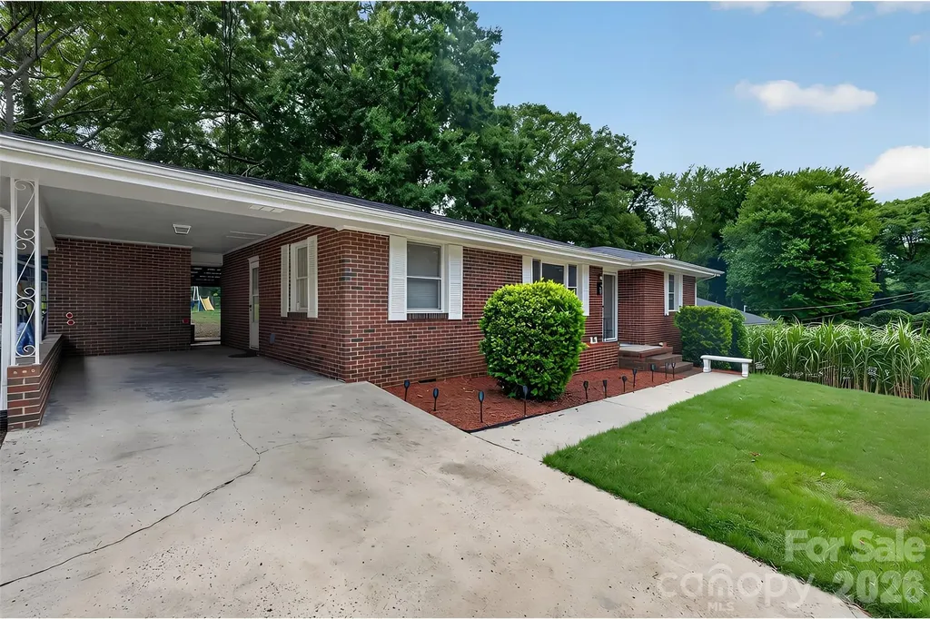 1103 Holmes Avenue Salisbury NC 28144