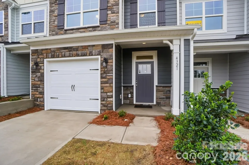 4321 Black Court Harrisburg NC 28075