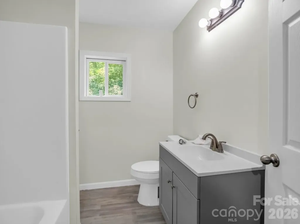 168 Fall Creek Drive Chimney Rock NC 28720
